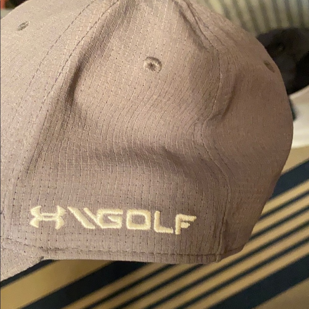 UA Hat Like new! - Picture 2 of 2